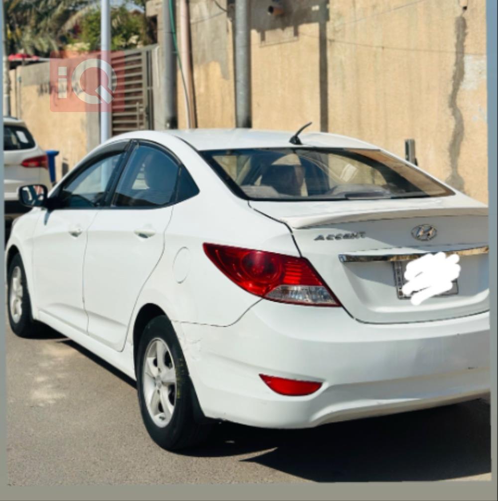 هیوندای ئەکسنت
